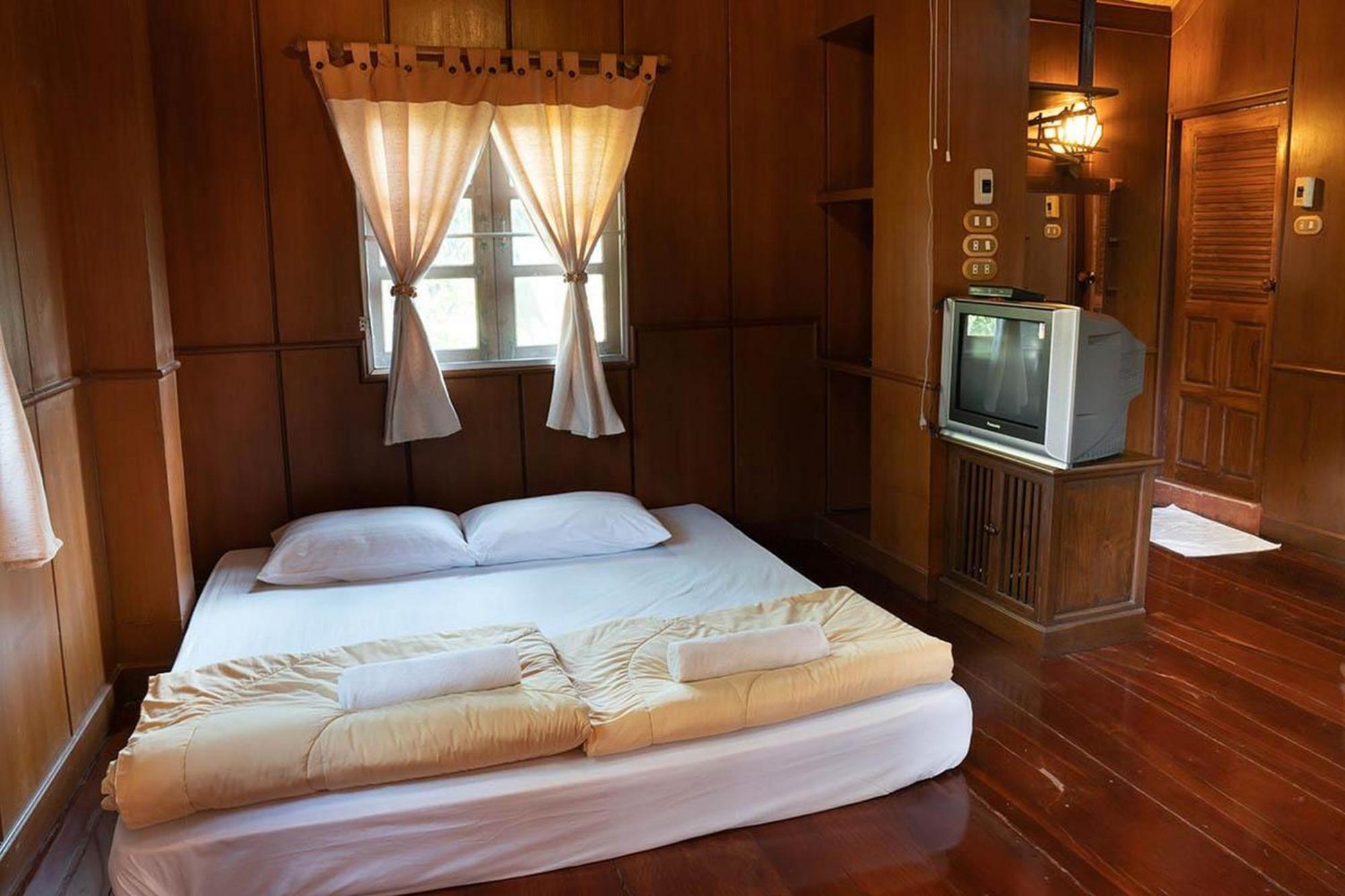 Hotel Bhupimarn Garden House Chom Thong Zewnętrze zdjęcie